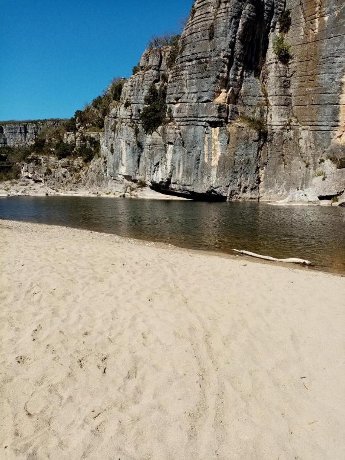 Villa Les Locs Du Grazel Ruoms Esterno foto